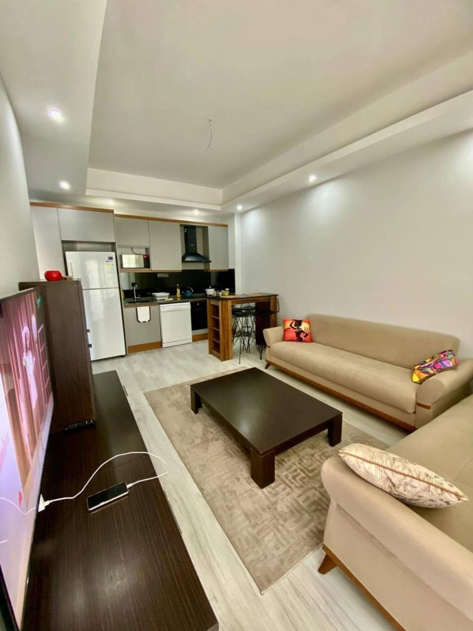 Stylish 1br Flat Pool View & 10 Min Walk To Lejlighed Alanya